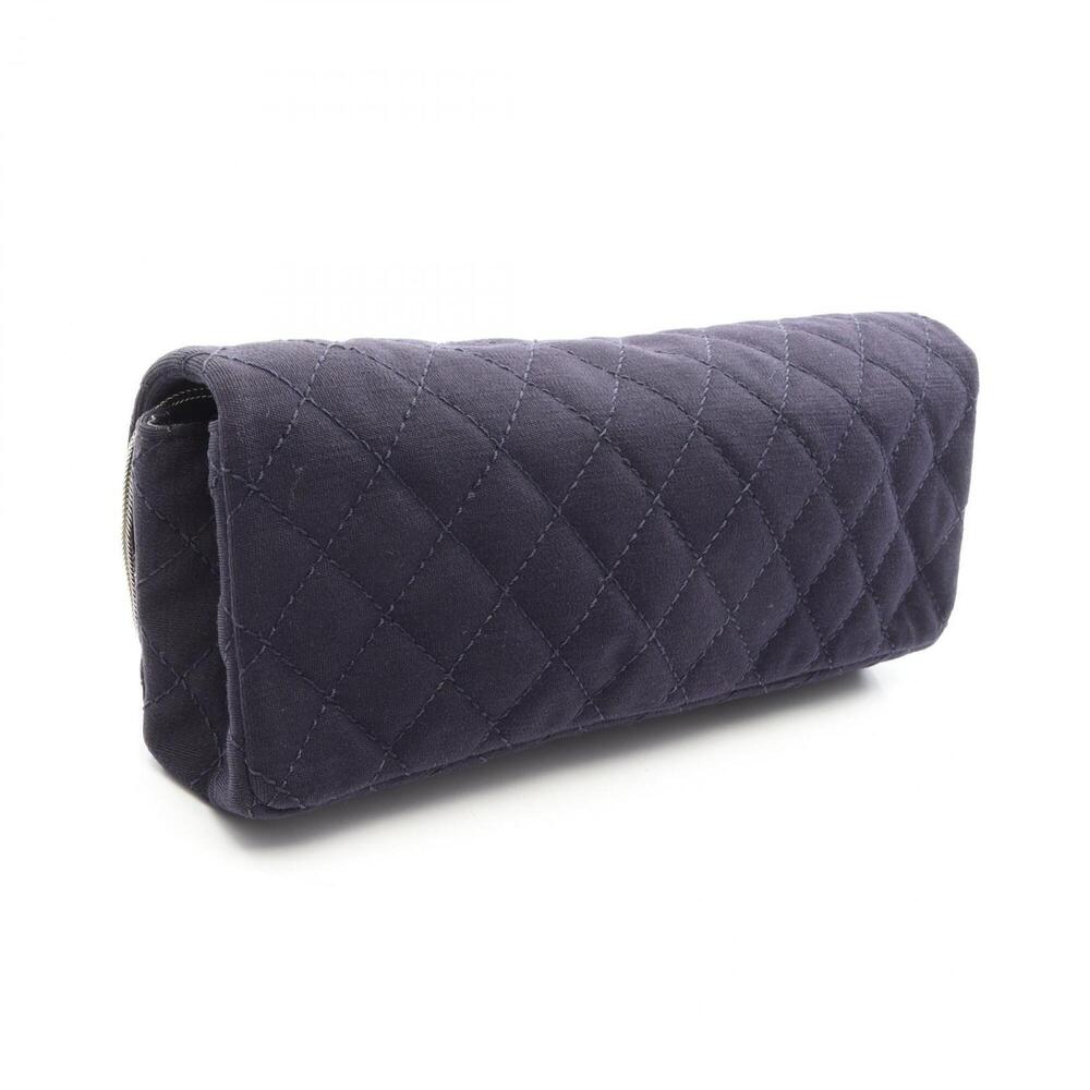 CHANEL Bag - Picture 2 of 8